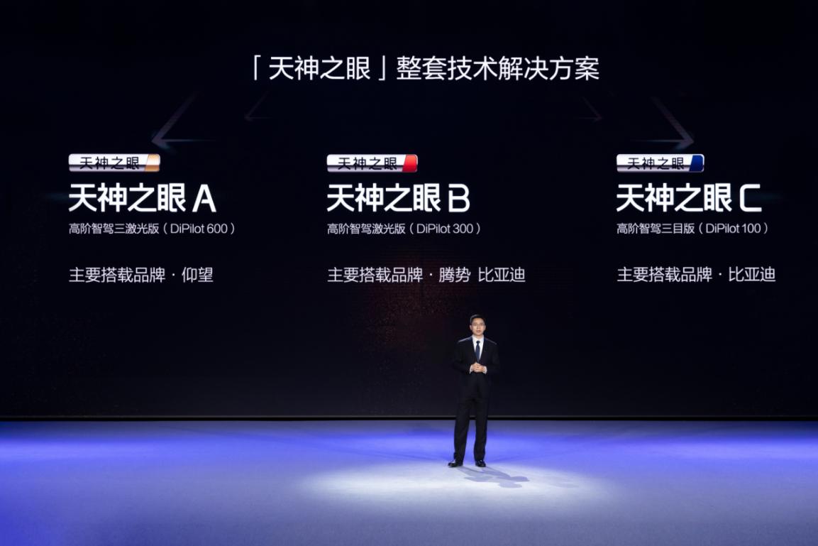OpenAI联合创始人：算力依然是基础 AI成本每12个月下降10倍