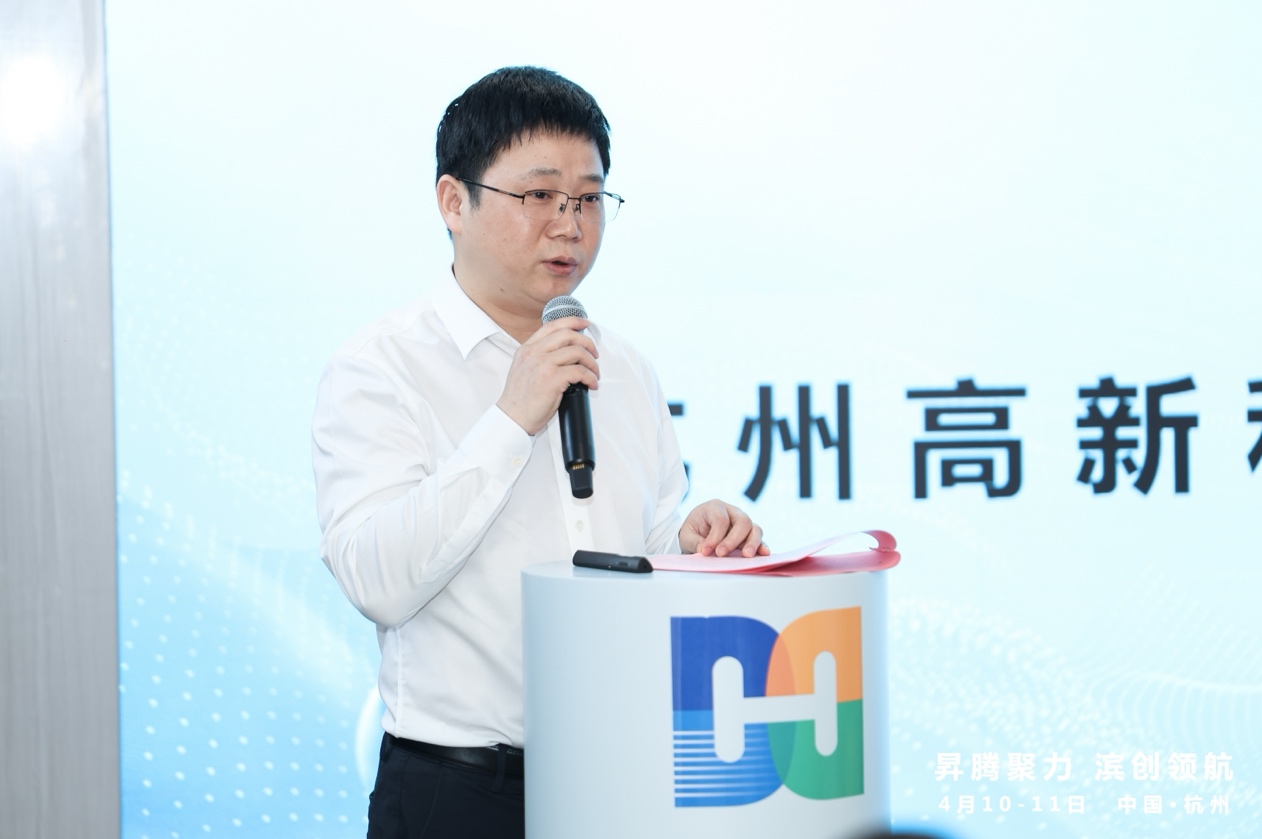 昊铂HL 26.98万起售“杀疯了”，M8和L8都得让一让？