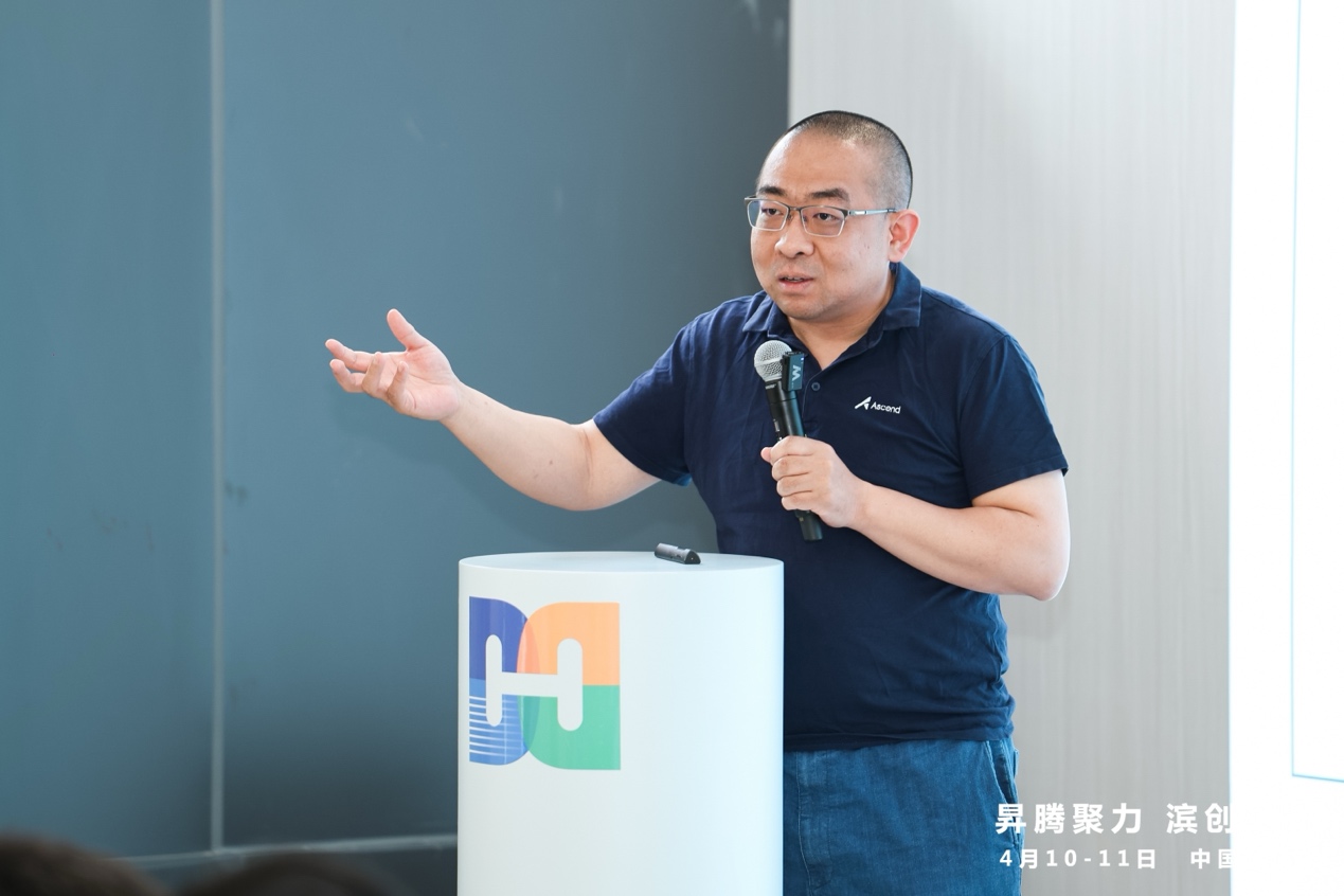 亚马逊CEO安迪·贾西：AI投资不是烧钱，而是为了抢占未来！